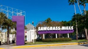 The pristine main entrance of Entrance 1 at Sawgrass Mills, the ultimate Miami outlet destination